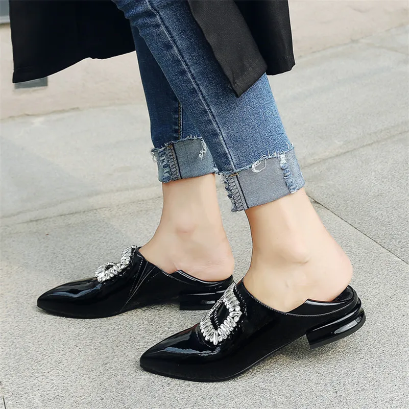 CONASCO Fashion Women Basic Pumps Genuine Leather Square Heels Shoes Rhinestone Party Wedding Brand Design Quality Shoes Woman
CONASCO Fashion Women Basic Pumps Genuine Leather Square Heels Shoes Rhinestone Party Wedding Brand Design Quality Shoes Woman
