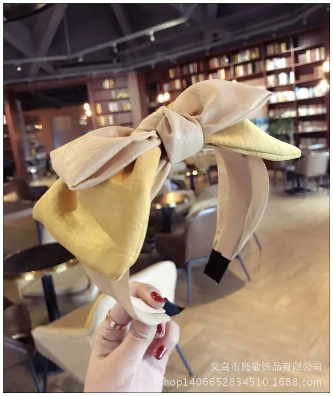 Korea Spring Flowers Silk Hand Made Retro Hair Accessories Hair Bows Crystal Crown Hair Band Headbands For Girls
Korea Spring Flowers Silk Hand Made Retro Hair Accessories Hair Bows Crystal Crown Hair Band Headbands For Girls