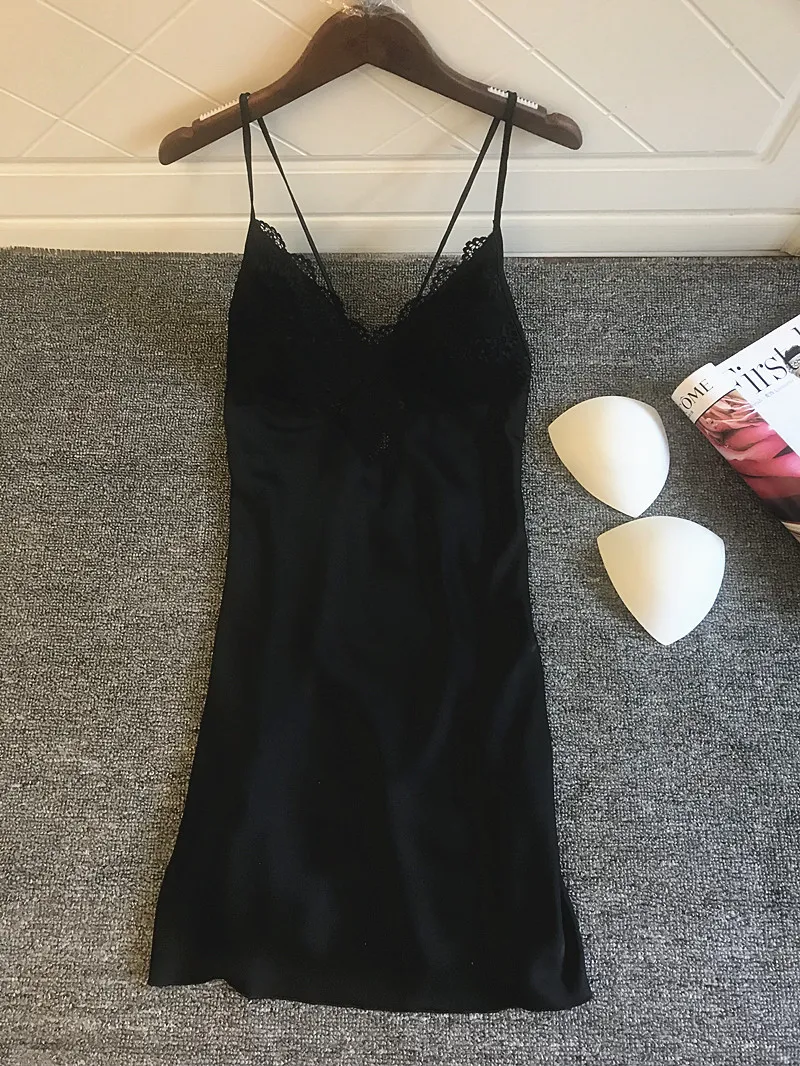 2019 Nightgowns & Sleepshirt Silk Sleepwear Women Night Dress Ladie Satin Sexy Lingerie Nightshirts Sleep Lounge
2019 Nightgowns & Sleepshirt Silk Sleepwear Women Night Dress Ladie Satin Sexy Lingerie Nightshirts Sleep Lounge