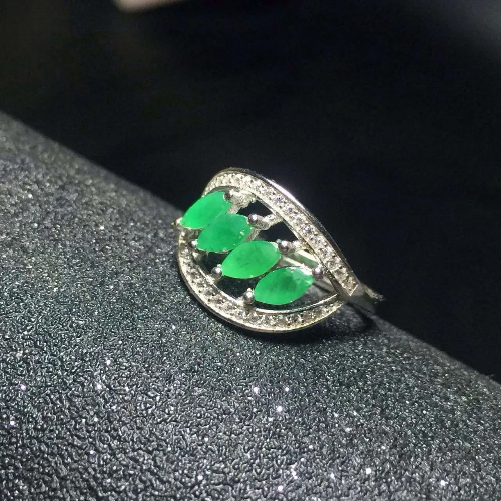Natural green emerald Ring Natural gemstone ring 925 sterling silver trendy Elegant Luxury arrangement women party gift Jewelry
Natural green emerald Ring Natural gemstone ring 925 sterling silver trendy Elegant Luxury arrangement women party gift Jewelry
