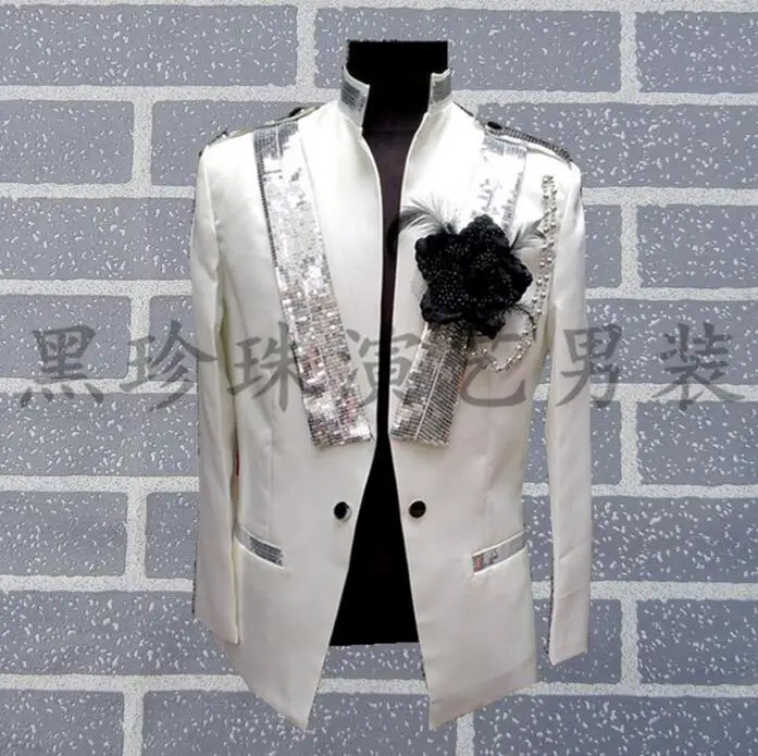 White red black men suits designs stage costumes for singers men sequin blazer dance clothes jacket star style stand collar
White red black men suits designs stage costumes for singers men sequin blazer dance clothes jacket star style stand collar