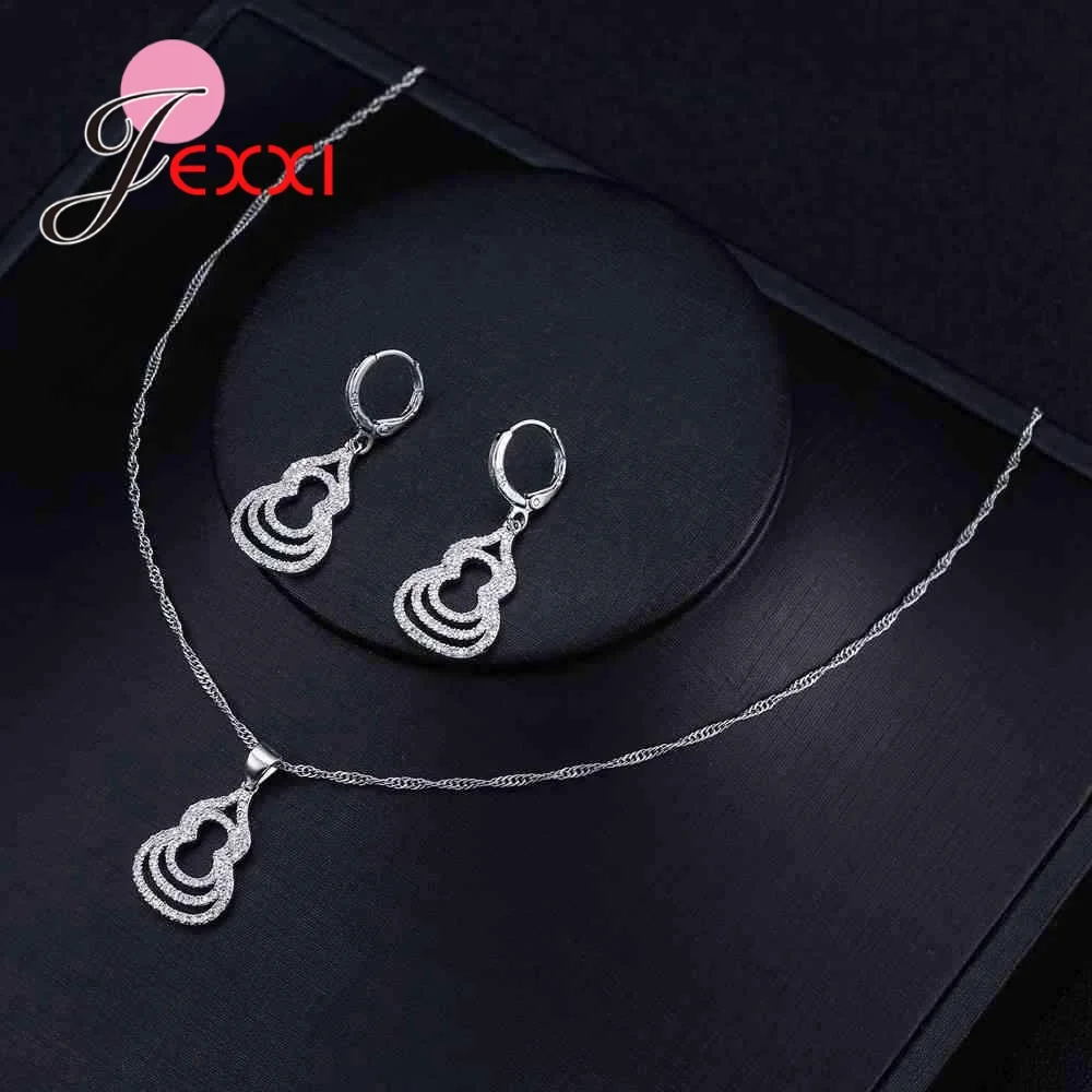 Gourd Around Shiny White Zircons Design Necklace And Earrings For Women 925 Sterling Silver Jewelry Sets Wholesale
Gourd Around Shiny White Zircons Design Necklace And Earrings For Women 925 Sterling Silver Jewelry Sets Wholesale