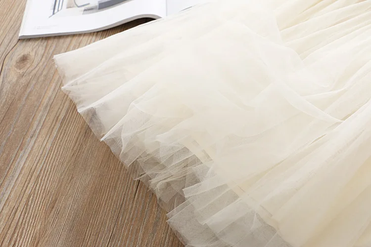 Summer Kids Princess Dress Sleeveless 3D Sequin Embroidery Flowers Mesh Girls Tutu Dress Solid Toddler Party Vestidos For 3-7Y
Summer Kids Princess Dress Sleeveless 3D Sequin Embroidery Flowers Mesh Girls Tutu Dress Solid Toddler Party Vestidos For 3-7Y
