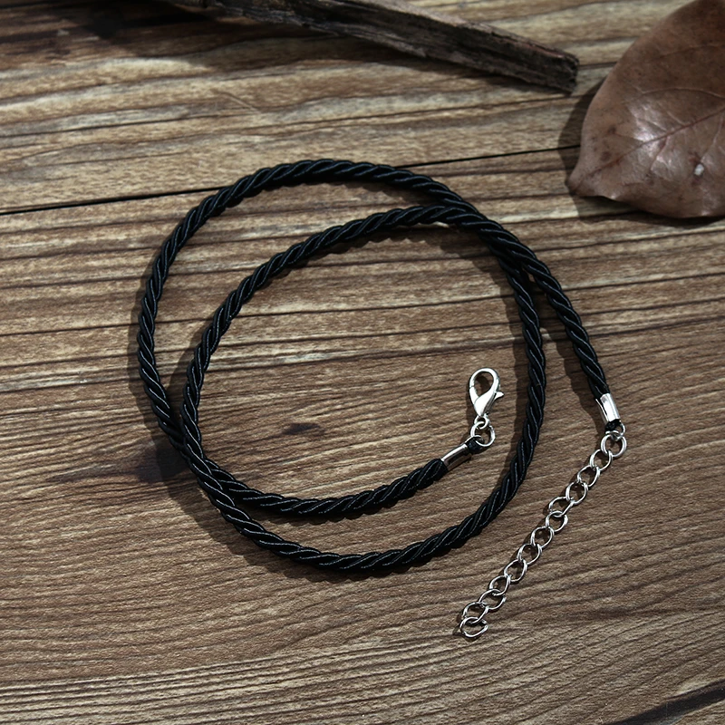 5pcs Wholesale 3 mm black cord rope chain necklace 45 cm lobster clasp High quality DIY NATO Viking necklace jewelry
5pcs Wholesale 3 mm black cord rope chain necklace 45 cm lobster clasp High quality DIY NATO Viking necklace jewelry