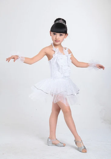2016 New Girls Spring And Summer Latin Dance Dress Children Dancing Costumes Cute Fold Flowers Sequin Girls Show Dress Clothes
2016 New Girls Spring And Summer Latin Dance Dress Children Dancing Costumes Cute Fold Flowers Sequin Girls Show Dress Clothes
