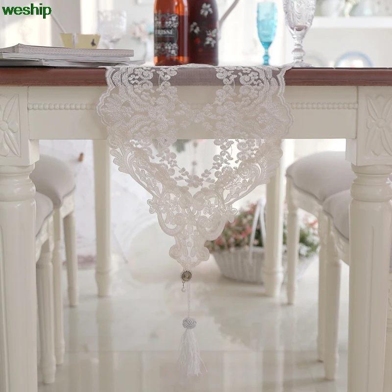NEW LOVELY Princess style Home cloth European white/Beige Lace embroidery tablerunner tablecloth with Crystal tassel
NEW LOVELY Princess style Home cloth European white/Beige Lace embroidery tablerunner tablecloth with Crystal tassel