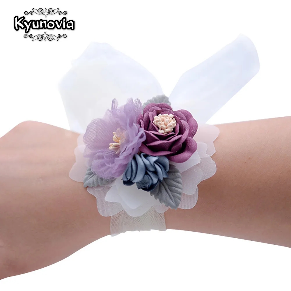 Свадебные корсажи и брошь Kyunovia бутоньерка 2019 новые корсажные запястья для жениха невесты свадебные цветы D102
Свадебные корсажи и брошь Kyunovia бутоньерка 2019 новые корсажные запястья для жениха невесты свадебные цветы D102