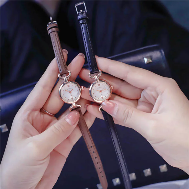Newly Women Girl Simple Quartz Wrist Watch PU Leather Strap Mini Thin Dial Watches m99
Newly Women Girl Simple Quartz Wrist Watch PU Leather Strap Mini Thin Dial Watches m99