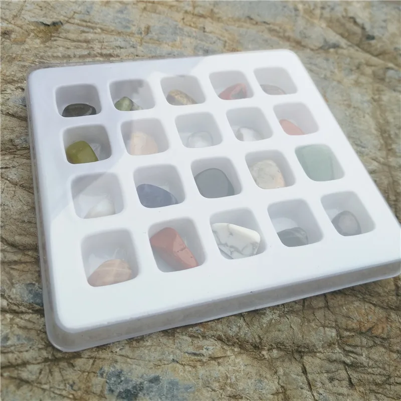 20pce/lot Mineral group company natural crystal original stone rock specimens 10-20mm/piece
20pce/lot Mineral group company natural crystal original stone rock specimens 10-20mm/piece
