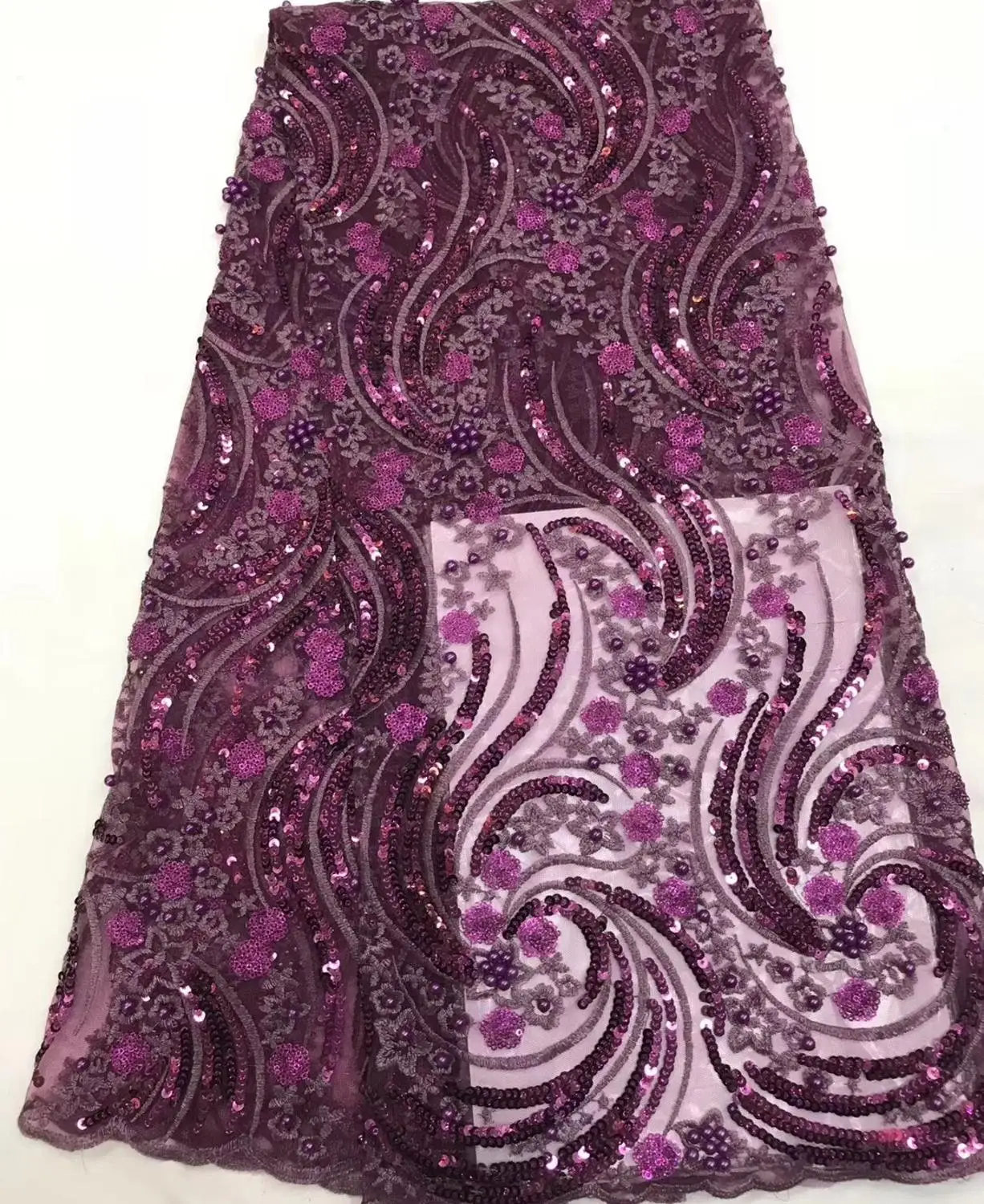 High Quality beautiful Tulle Lace Fabrics 2019 Embroidered African Sequins with Beads Tulle Lace Fabrics For Women Dress ML7911
High Quality beautiful Tulle Lace Fabrics 2019 Embroidered African Sequins with Beads Tulle Lace Fabrics For Women Dress ML7911
