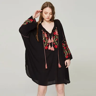 2021 Women Embroidery Boho Dress Flower Tassel Rope Loose Beach Dress Vestidos De Fiesta Ethnic Chic Mini Dress oversized dress
2021 Women Embroidery Boho Dress Flower Tassel Rope Loose Beach Dress Vestidos De Fiesta Ethnic Chic Mini Dress oversized dress