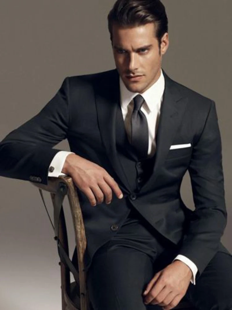 Custom Made Men Wedding Groom Tuxedo New Best Man Groomsmen Party Prom Men Suit C163
Custom Made Men Wedding Groom Tuxedo New Best Man Groomsmen Party Prom Men Suit C163