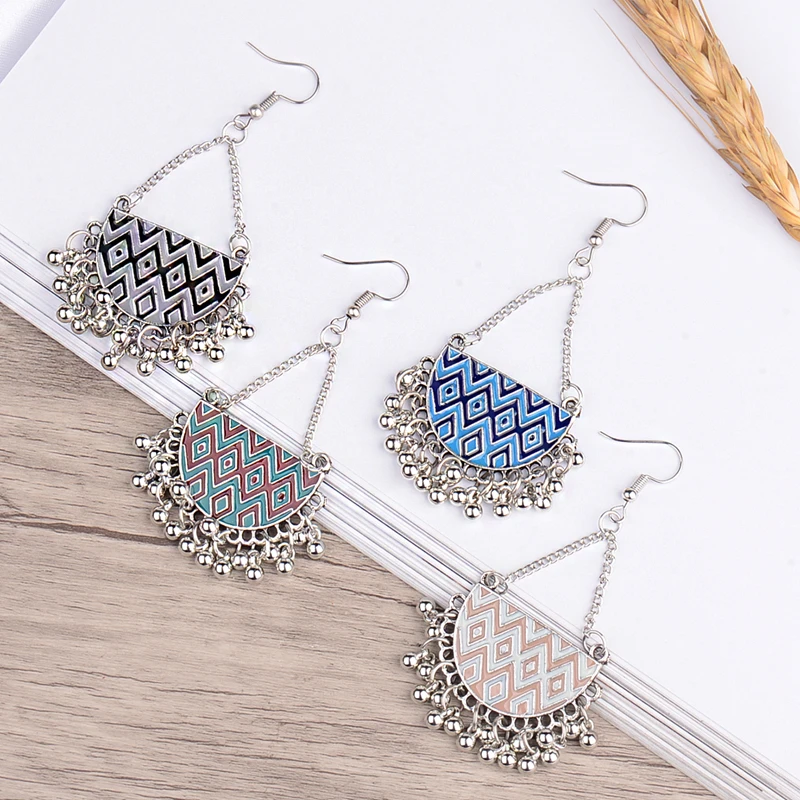 2020 Ethnic Semicircle Tassel Beaded Earrings For Women Indian Jewelry Jhumka Gypsy Summer Boho Wave Dangle Earrings Oorbellen
2020 Ethnic Semicircle Tassel Beaded Earrings For Women Indian Jewelry Jhumka Gypsy Summer Boho Wave Dangle Earrings Oorbellen
