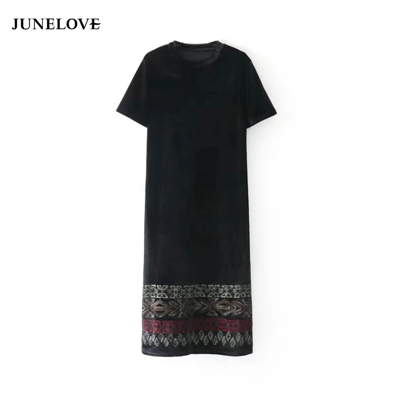 Женское винтажное платье JuneLove бархатное до середины икры с вышивкой и коротким