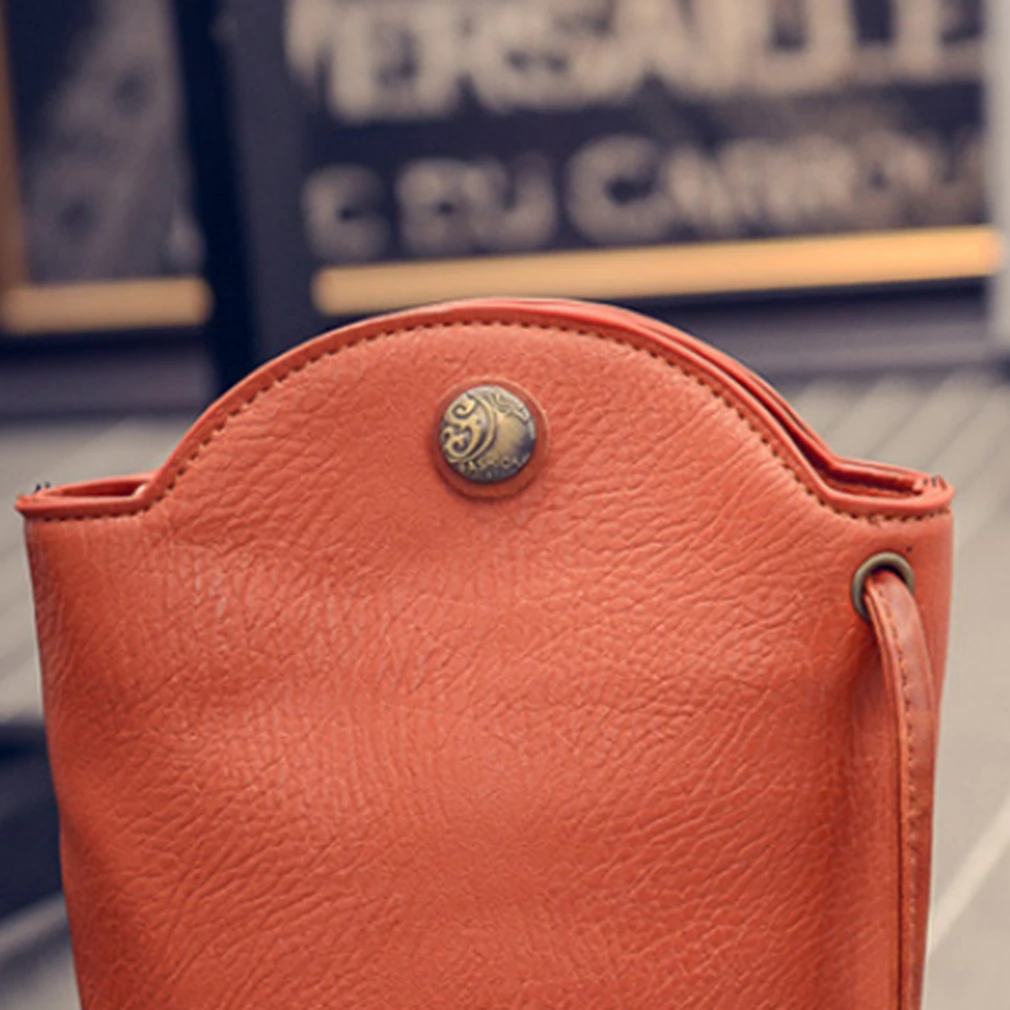 2019 Explosion Models Fashion Retro Handbag Ladies Bucket Mobile Phone Purse Shoulder Bag Diagonal Female Girl Small Bag
2019 Explosion Models Fashion Retro Handbag Ladies Bucket Mobile Phone Purse Shoulder Bag Diagonal Female Girl Small Bag
