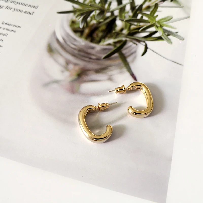 GHIDBK Gold Half Hoop Earrings Women Delicate Street Chunky Earring Minimalist Geometric Hoops Wholesale Nickel Free Earring
GHIDBK Gold Half Hoop Earrings Women Delicate Street Chunky Earring Minimalist Geometric Hoops Wholesale Nickel Free Earring