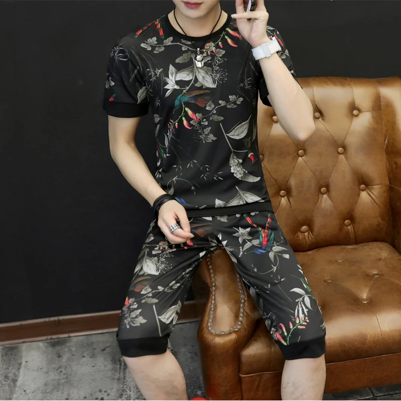 (T-shirt + shorts)2019 Mens Round collar Short Sleeves T-shirt high quality printed shirts men's casual t-shirt Two pieces
(T-shirt + shorts)2019 Mens Round collar Short Sleeves T-shirt high quality printed shirts men's casual t-shirt Two pieces