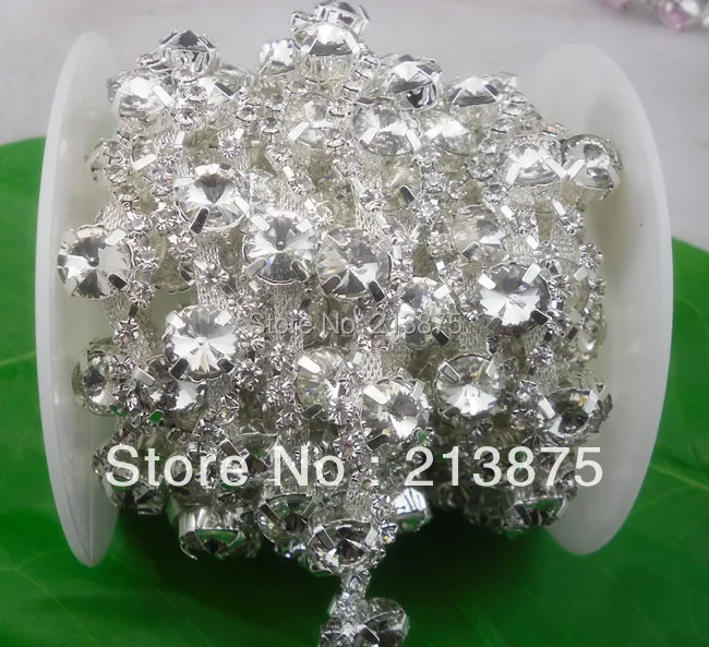 Free shipping 1 Yard 10mm Clear crystal glass rhinestone close silver chain claw trim Applique Wedding dress Wedding Decoration
Free shipping 1 Yard 10mm Clear crystal glass rhinestone close silver chain claw trim Applique Wedding dress Wedding Decoration
