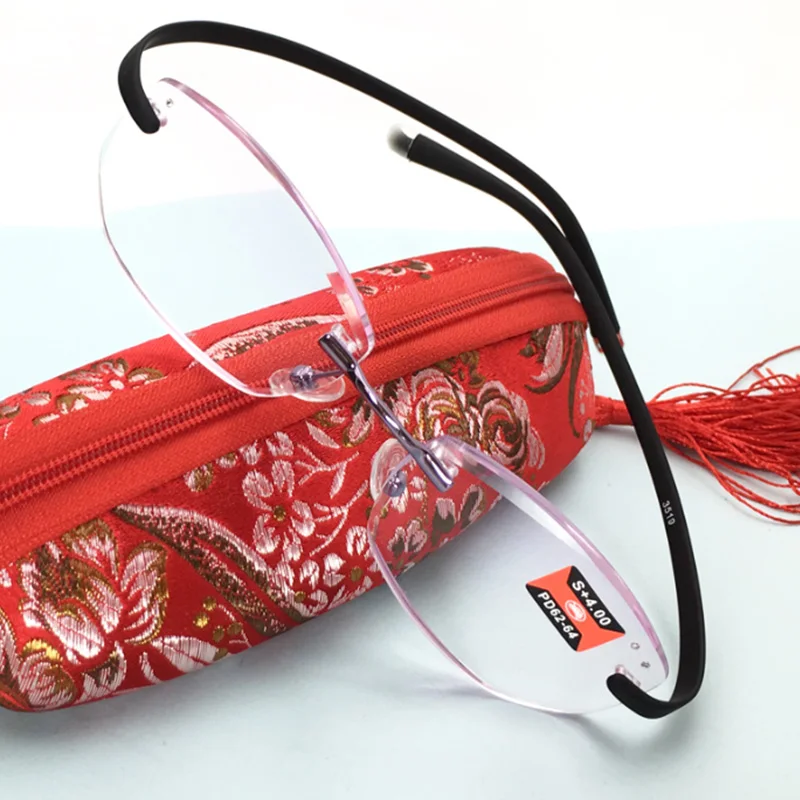 Классические очки для чтения с ультралегкой перфорированной оправой, очки для чтения с обрезными линзами с покрытием, женские высококачест...
Классические очки для чтения с ультралегкой перфорированной оправой, очки для чтения с обрезными линзами с покрытием, женские высококачест...