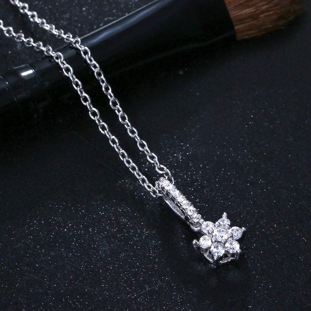 Cute Flower Crystal Pendant for girl Pretty small Necklace Jewelry Suspension Beautiful Pendants for Young girls
Cute Flower Crystal Pendant for girl Pretty small Necklace Jewelry Suspension Beautiful Pendants for Young girls