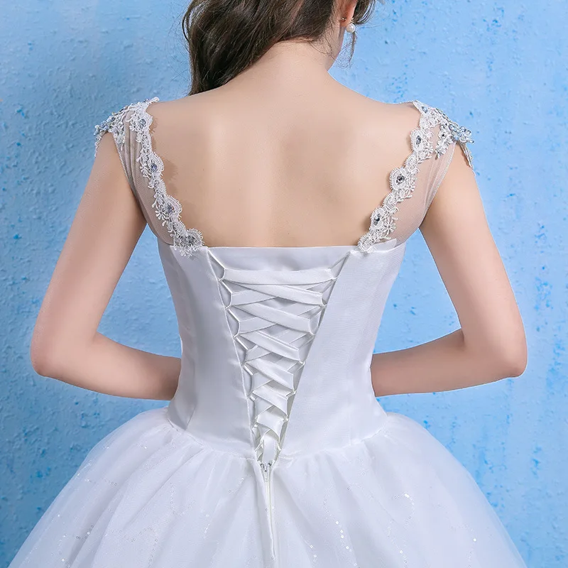 Wedding Dress 2019 Bridal Gowns Ball Gown Elegant Lace Tulle V-Neck Cap Sleeve Royal Train White Plus Size Pregnant Summer Lace
Wedding Dress 2019 Bridal Gowns Ball Gown Elegant Lace Tulle V-Neck Cap Sleeve Royal Train White Plus Size Pregnant Summer Lace