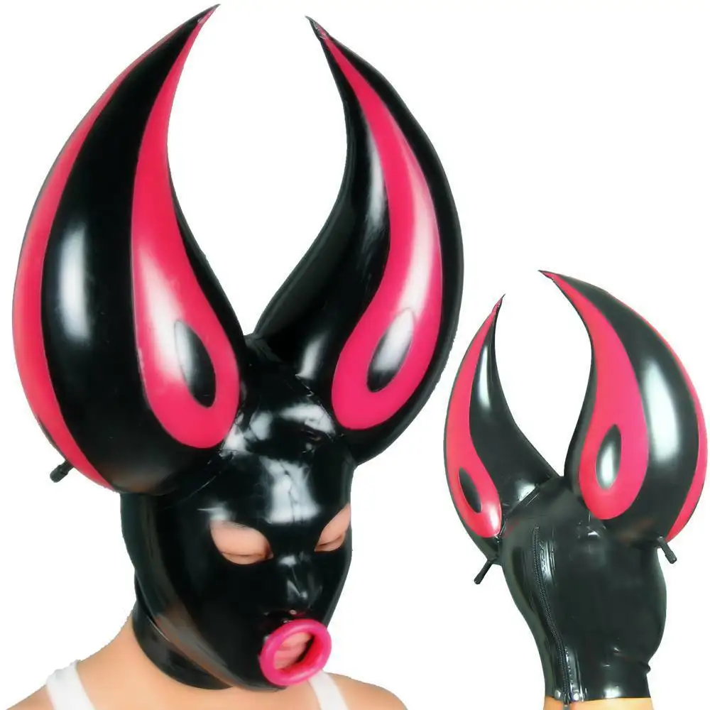 Маска с бахромои? 