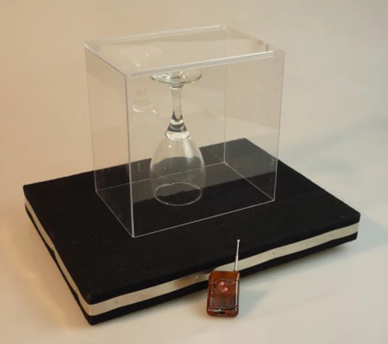 Two In One Remote Control Glass Breaking Tray Pro + Coin Into Glass Mat With Organic Cover Magic Tricks Mentalism Stage Props
Two In One Remote Control Glass Breaking Tray Pro + Coin Into Glass Mat With Organic Cover Magic Tricks Mentalism Stage Props