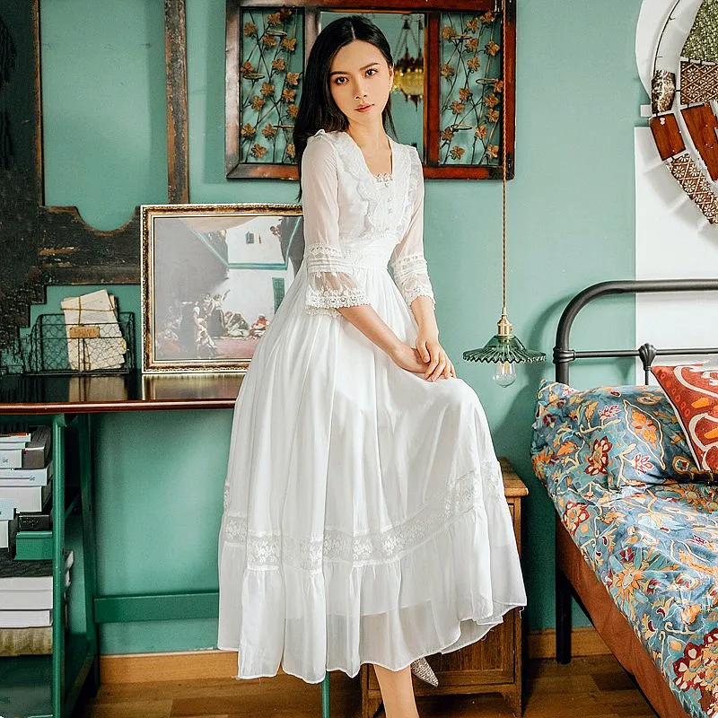 Summer Women's Vintage French Fashion Temperament Lace Half Sleeve Dress Court Style Mid-length Women Retro Dress Party Vestidos
Summer Women's Vintage French Fashion Temperament Lace Half Sleeve Dress Court Style Mid-length Women Retro Dress Party Vestidos