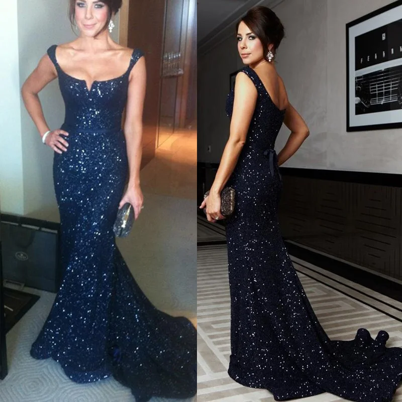 Gorgeous 2016 Black fittedmermaid sequin prom dresses with straps chapel train slim shape, sexy formal evening party dresses
Gorgeous 2016 Black fittedmermaid sequin prom dresses with straps chapel train slim shape, sexy formal evening party dresses