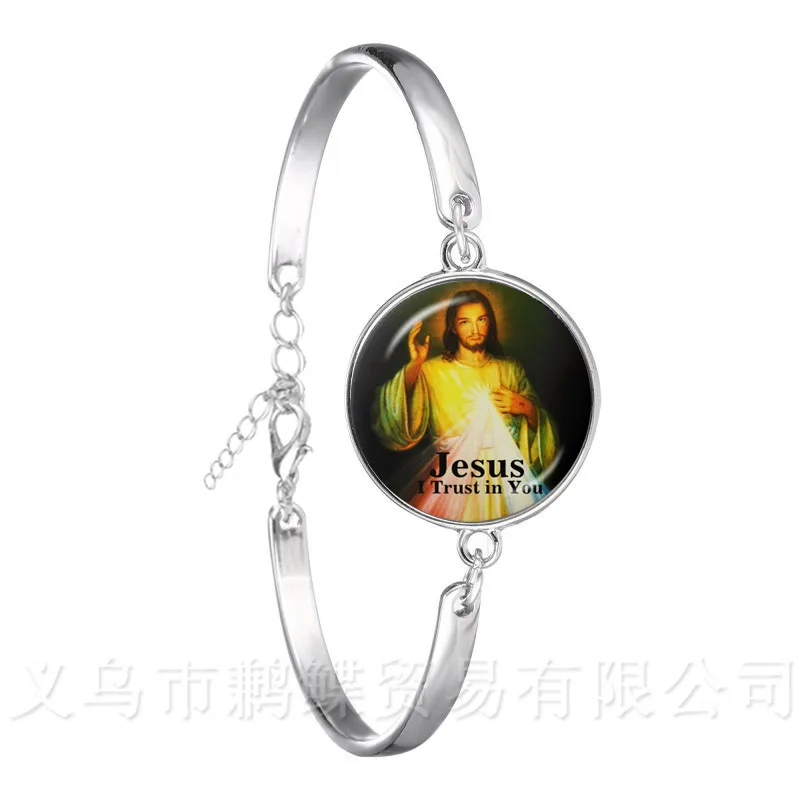 Teachers Gifts Handmade Bracelet Classic 18mm Glass Cabochon Super Maitresse Silver Plated Merci Maitresse Bangle Creative Gift
Teachers Gifts Handmade Bracelet Classic 18mm Glass Cabochon Super Maitresse Silver Plated Merci Maitresse Bangle Creative Gift
