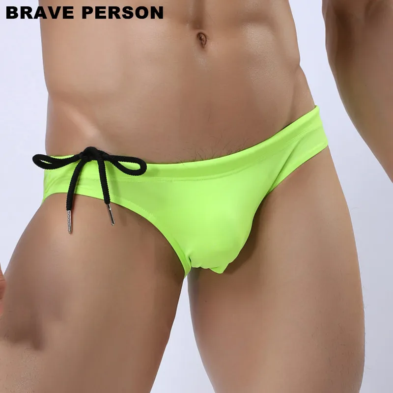 BRAVE PERSON Men's2019 New Nylon underwear Solid Beachwear Briefs Bikini Men Low Rise Sexy Briefs
BRAVE PERSON Men's2019 New Nylon underwear Solid Beachwear Briefs Bikini Men Low Rise Sexy Briefs