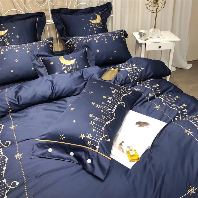 New egyptian cotton bedding sets Stars and moon embroidery duvet cover set Quilt cover bed sheet pillowcase 4/7pcs Queen King
New egyptian cotton bedding sets Stars and moon embroidery duvet cover set Quilt cover bed sheet pillowcase 4/7pcs Queen King