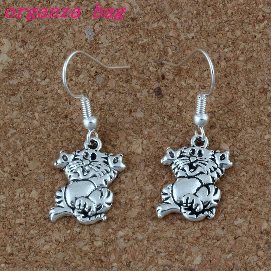 Cat Earrings Fish Ear Hook 24pairs/lot Zinc alloy metal Chandelier Jewelry 13x34mm A-223e
Cat Earrings Fish Ear Hook 24pairs/lot Zinc alloy metal Chandelier Jewelry 13x34mm A-223e
