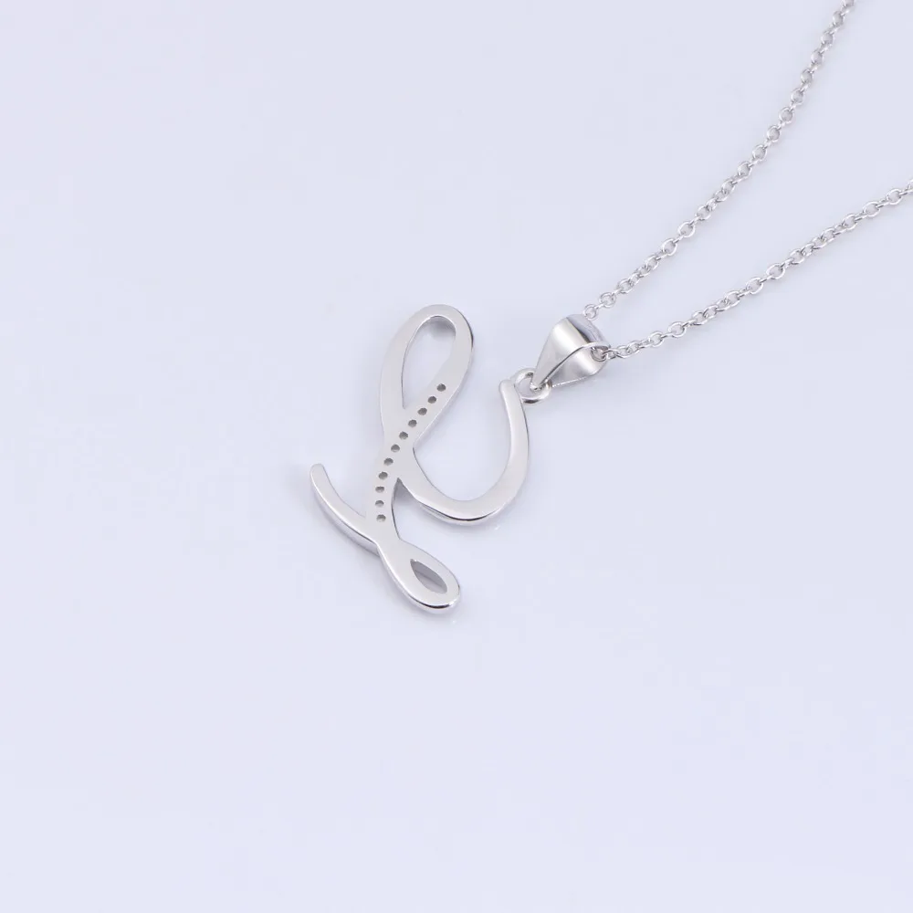 Женское серебряное ювелирное изделие ожерелье с подвеской в виде буквы L