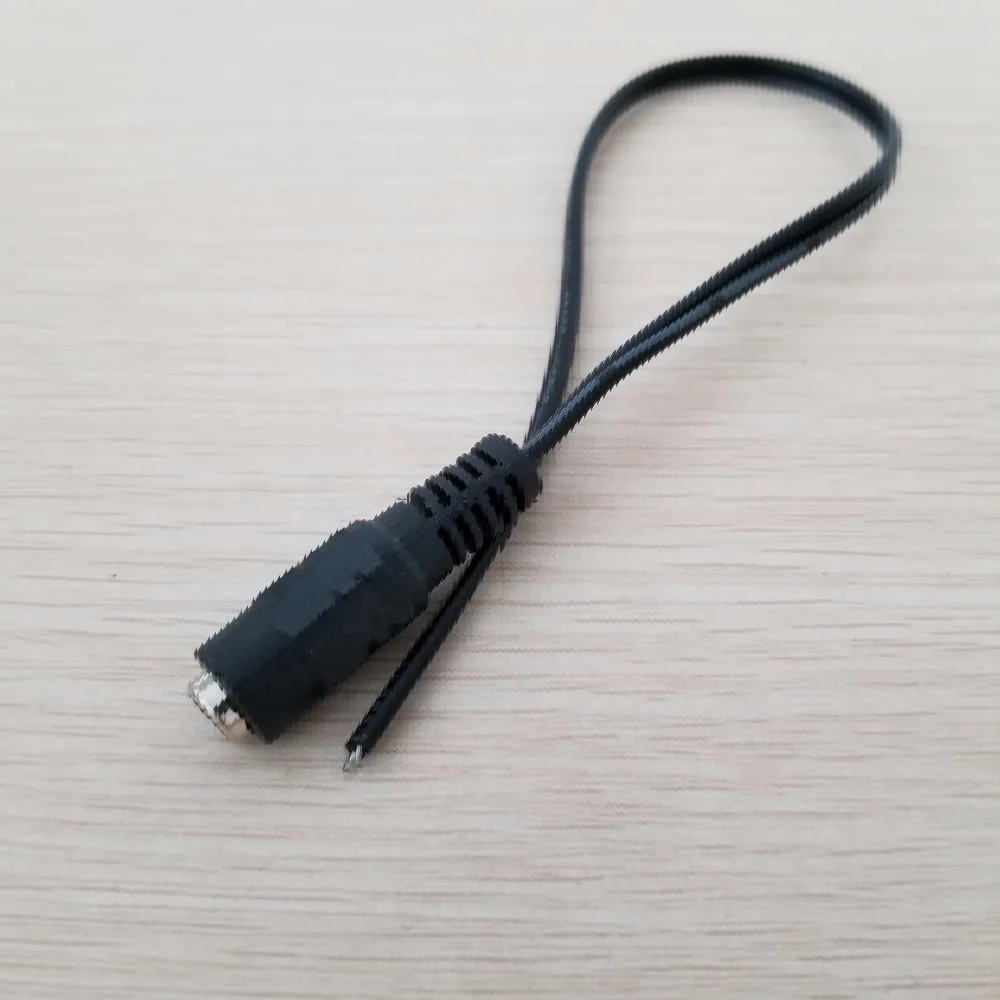 50pcs/lot DC 5.5mm x 2.1mm Power Adapter Female for CCTV Power Charger Data Cable 12V 30cm
50pcs/lot DC 5.5mm x 2.1mm Power Adapter Female for CCTV Power Charger Data Cable 12V 30cm