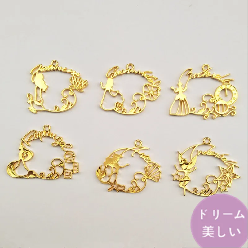 33*38mm 12pcs princess Open Bezel Metal Frame Pendant Gold Charm Bezel Setting Cabochon Setting UV Resin Charm
33*38mm 12pcs princess Open Bezel Metal Frame Pendant Gold Charm Bezel Setting Cabochon Setting UV Resin Charm