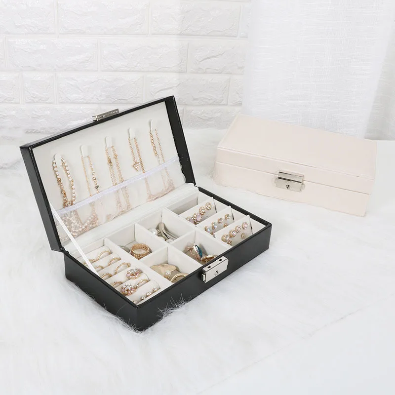 Portable Travel Jewelry Box Women Leather Rectangle Packaging Necklace Rings Earrings Storage Organizer Display Gift Boxes Case
Portable Travel Jewelry Box Women Leather Rectangle Packaging Necklace Rings Earrings Storage Organizer Display Gift Boxes Case