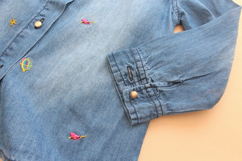 New Shirt 2018 Baby Girls Denim Cotton Blouses Girls Soft Embroidery Denim Shirts Kids Sprign Long Sleeve Denim Shirts
New Shirt 2018 Baby Girls Denim Cotton Blouses Girls Soft Embroidery Denim Shirts Kids Sprign Long Sleeve Denim Shirts
