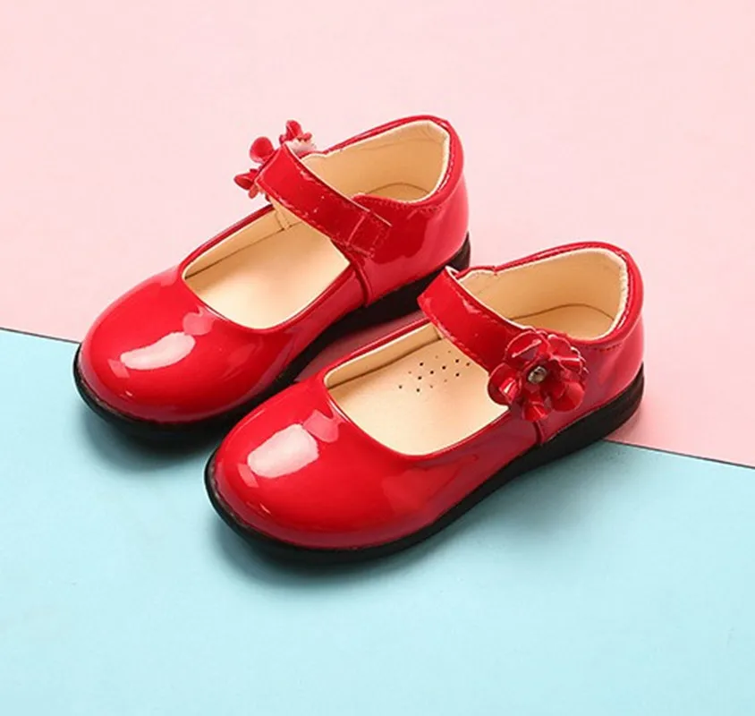 Spring Autumn Childrens leather shoes Girl flowers patent leather Shoes black student shoes Baby Girls Dance Wedding Party Shoes
Spring Autumn Childrens leather shoes Girl flowers patent leather Shoes black student shoes Baby Girls Dance Wedding Party Shoes
