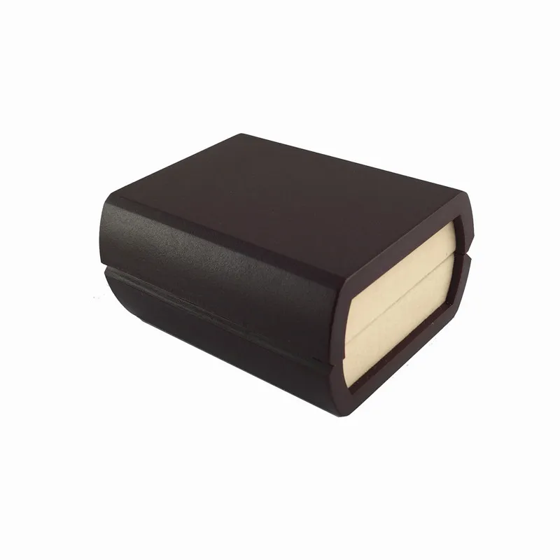 UJOY black/brown cufflinks box classic design plastic box Velvet inner gift box CTB002&001
UJOY black/brown cufflinks box classic design plastic box Velvet inner gift box CTB002&001