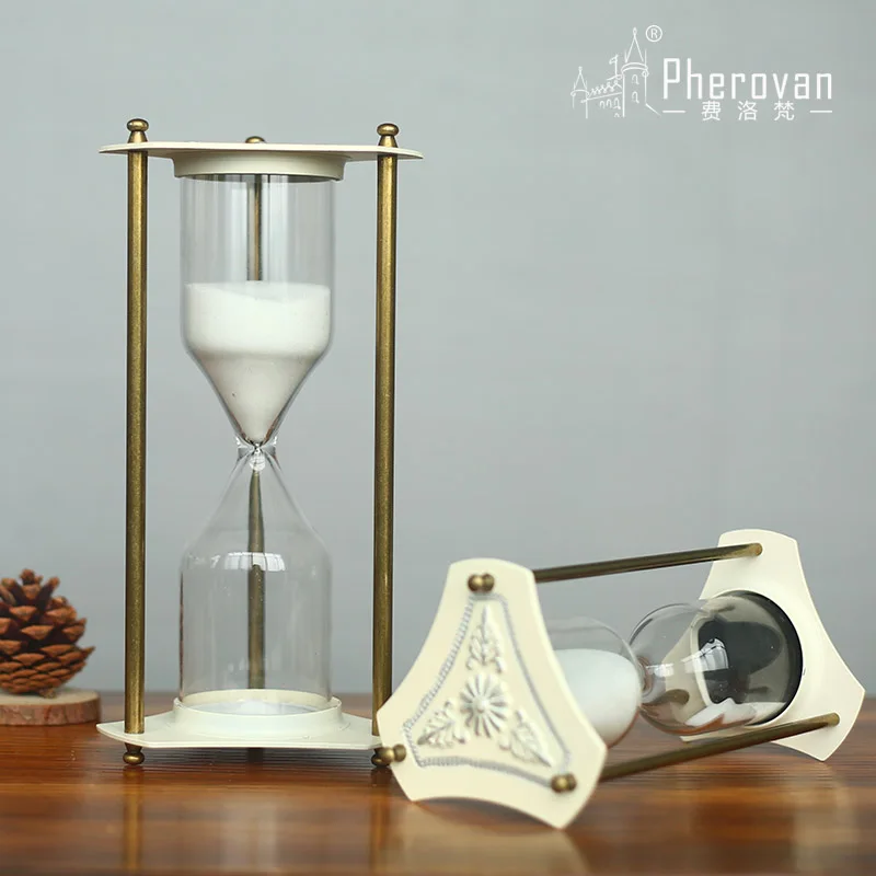 European style retro decorative carving a hourglass hourglass decoration decoration Home Furnishing study
European style retro decorative carving a hourglass hourglass decoration decoration Home Furnishing study