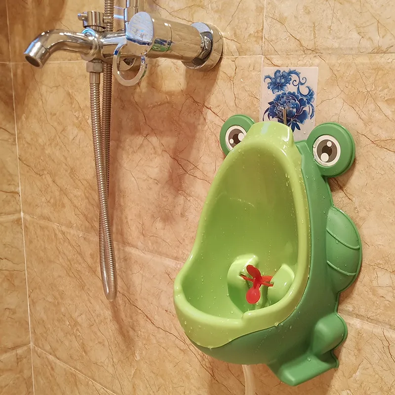

1pc Animal Cartoon Design Baby Boy Frog Potty Toilet Urinal Pee Trainer Wall-Mounted Toilet Pee Trainer For 0-6 Ages Children#DS