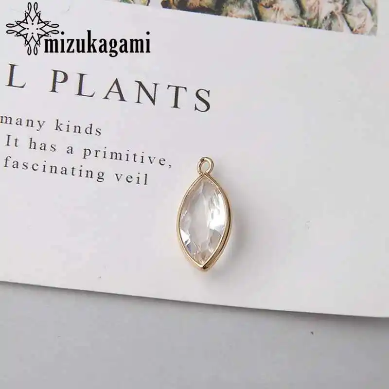 Geometric Transparent Crystal Water Drop Charms Beads 10*31MM 10pcs/lot For Drop Fashion Necklace Jewelry Making Accessories
Geometric Transparent Crystal Water Drop Charms Beads 10*31MM 10pcs/lot For Drop Fashion Necklace Jewelry Making Accessories