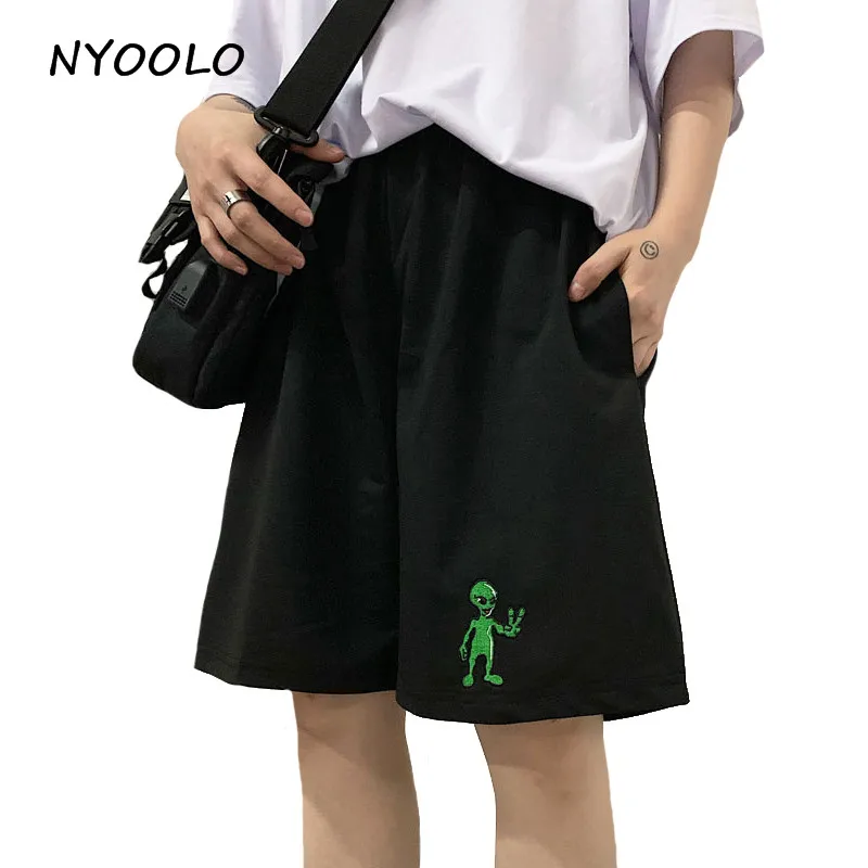 NYOOLO Harajuku style vintage alien embroidery Straight pants Summer streetwear loose elastic waist knee length pants women men
NYOOLO Harajuku style vintage alien embroidery Straight pants Summer streetwear loose elastic waist knee length pants women men