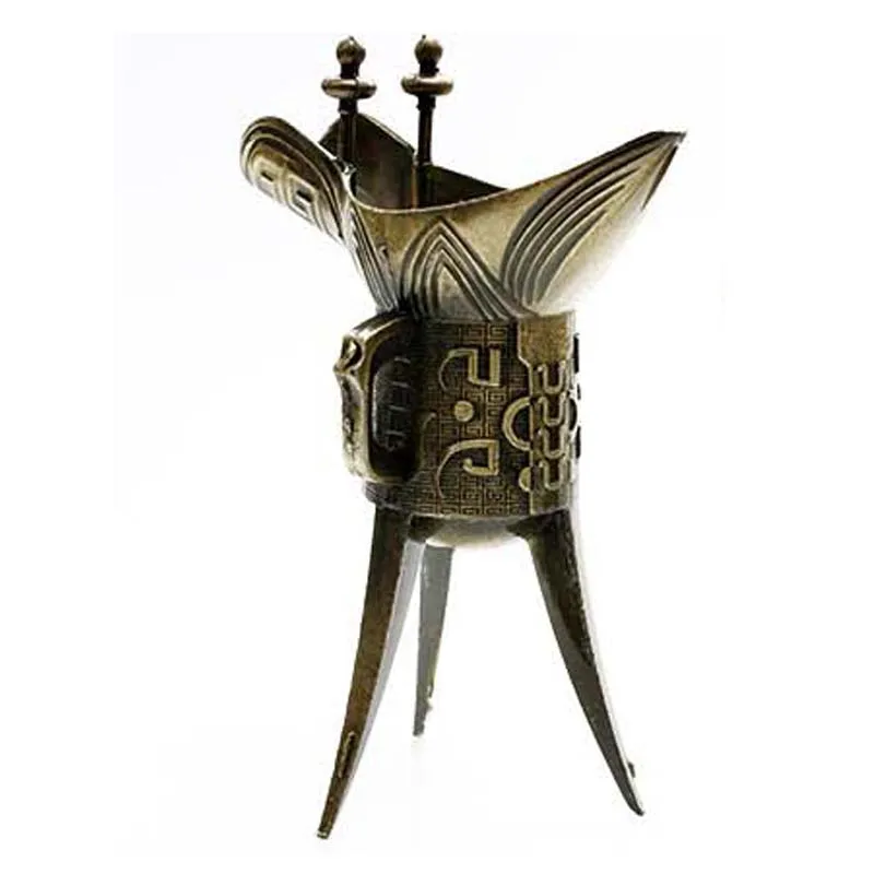 Antique Alloy Bronze Mixed Jazz Cup Triangle Wine Crafts China Qianlong Emperor Cup Home Decorative Photography
Antique Alloy Bronze Mixed Jazz Cup Triangle Wine Crafts China Qianlong Emperor Cup Home Decorative Photography