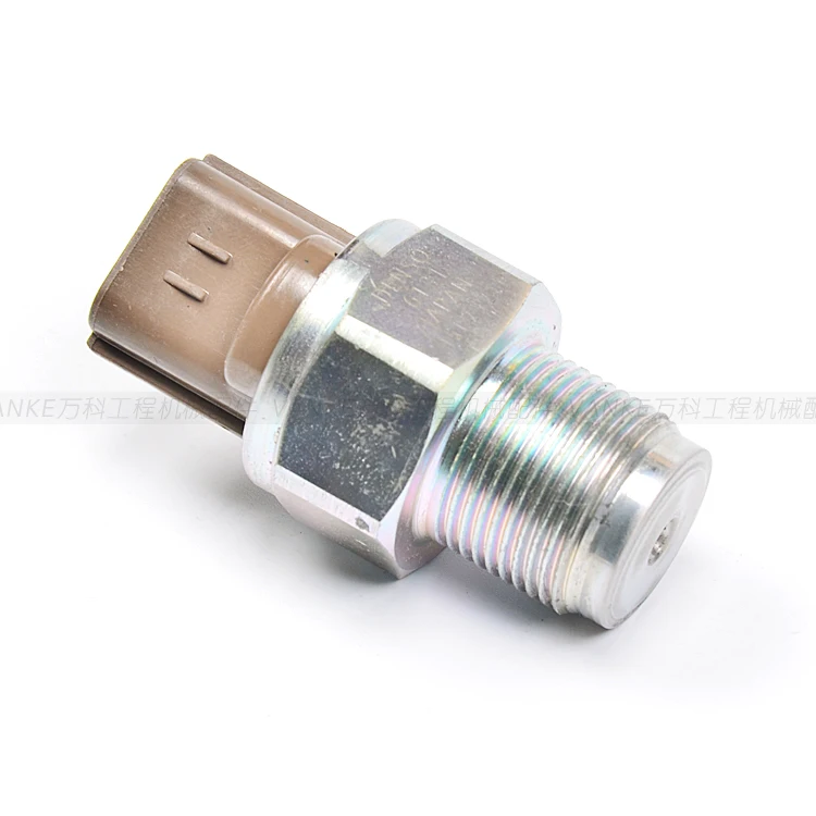 FOR Hitachi ZAX200/240-3 Common Rail Sensor 330-3/4HK1/6HK1 Common Rail Pressure Switch Sensor
FOR Hitachi ZAX200/240-3 Common Rail Sensor 330-3/4HK1/6HK1 Common Rail Pressure Switch Sensor