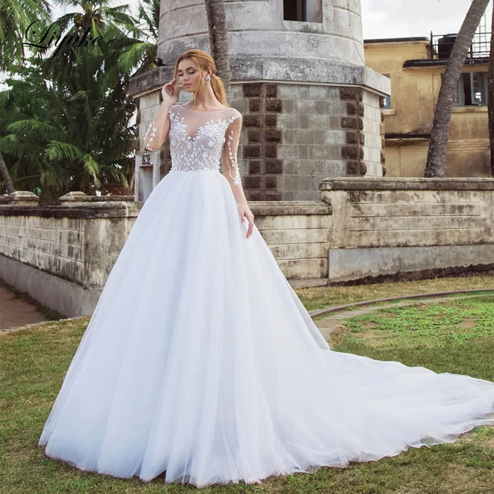 Liyuke Puffy Tulle Wedding Dress A-Line With Court Train Of Natural Waistline White Bridal Dress
Liyuke Puffy Tulle Wedding Dress A-Line With Court Train Of Natural Waistline White Bridal Dress