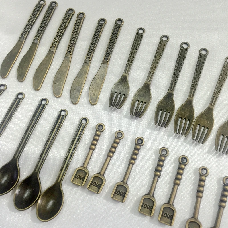 Promotion 30-50MM 80Pcs/lot Tableware Shape Vintage Bronze Color Alloy Jewelry Charms
Promotion 30-50MM 80Pcs/lot Tableware Shape Vintage Bronze Color Alloy Jewelry Charms