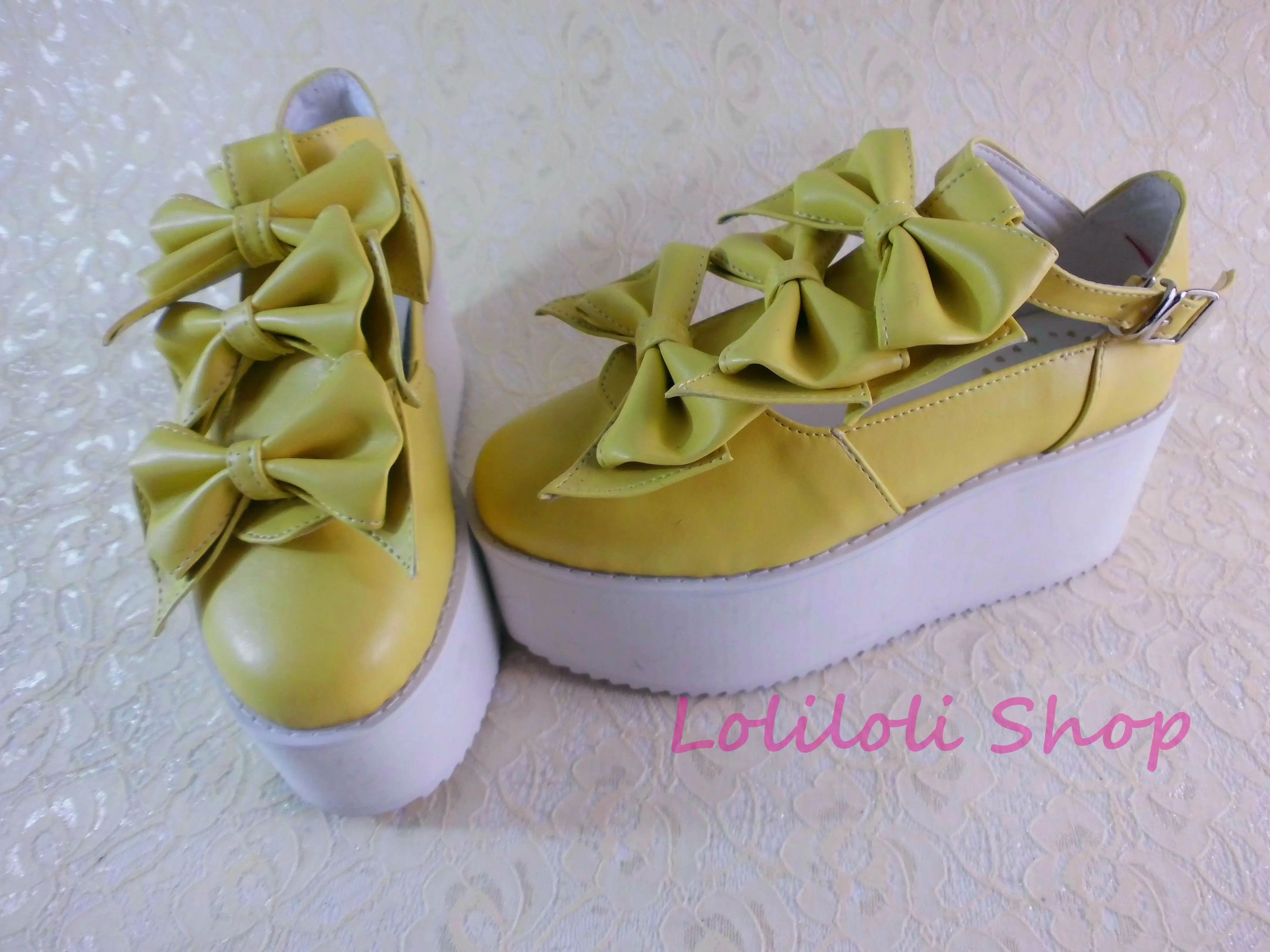 Princess sweet lolita shoes Lolilloliyoyo antaina Japanese design thick bottom yellow PU flat platform shoes with bows 5151s
Princess sweet lolita shoes Lolilloliyoyo antaina Japanese design thick bottom yellow PU flat platform shoes with bows 5151s