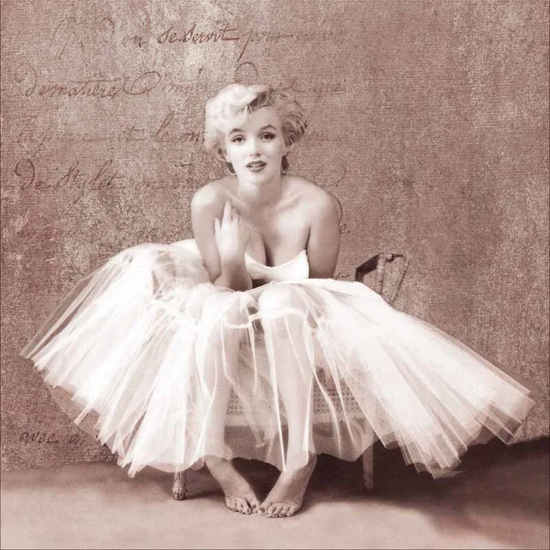 5D Diy Diamond Painting Mosaic Art Needlework "Marilyn Monroe" Picture Of Rhinestone Cross Stitch Diamond Embroidery Gifts
5D Diy Diamond Painting Mosaic Art Needlework "Marilyn Monroe" Picture Of Rhinestone Cross Stitch Diamond Embroidery Gifts